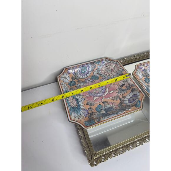 Set of Two Chinioserie Vintage Andrea by Sadek Floral Ceramic Square Trinket - Picture 9 of 9